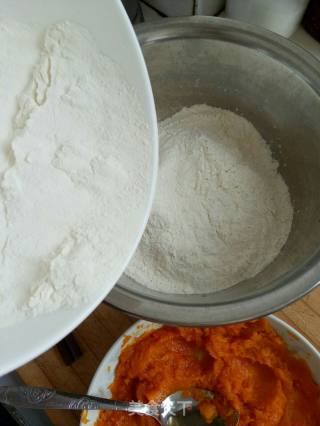 Chrysanthemum Bun recipe