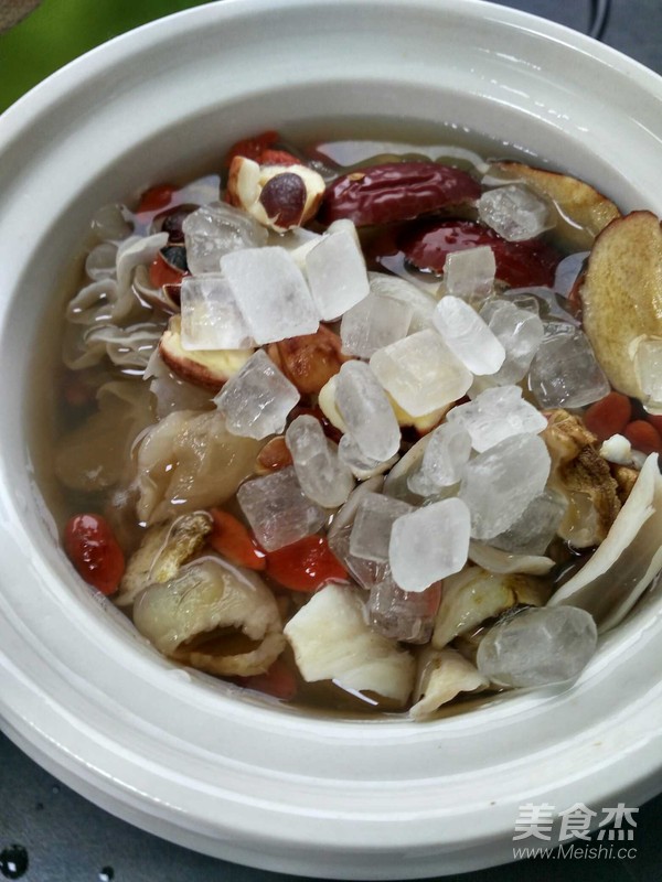 Nourishing Skin, Dehumidifying and Nourishing Brain Soup recipe