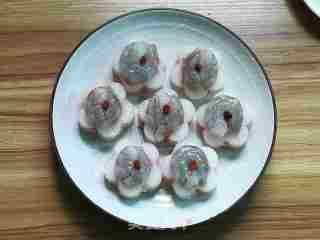 Steamed Prawn Balls with Radish recipe