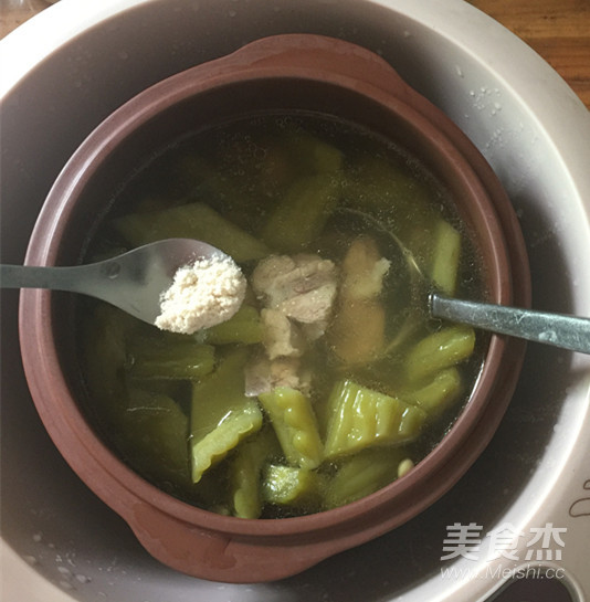 Bitter Melon and Soy Bean Soup recipe