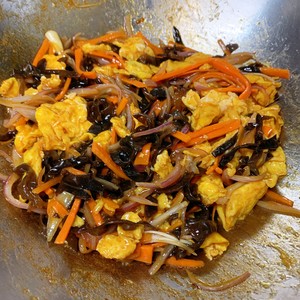 The Fish-flavored Eggs are Super Delicious with Just A Sauce recipe