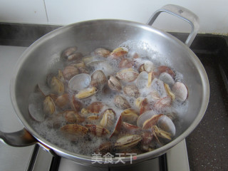 Clams in Clear Soup recipe