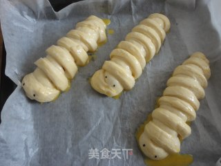 Caterpillar Bread recipe