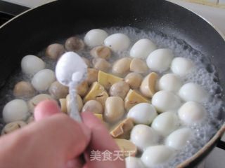 Braised Double Mushrooms with Pearl recipe