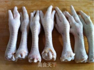 Grilled Chicken Feet in Dried Bean Sauce recipe