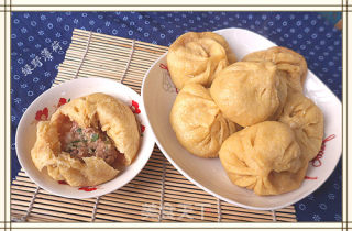 Tofu, Cornmeal and Meat Buns recipe