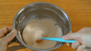 Very Simple Old-fashioned Honey Cake recipe