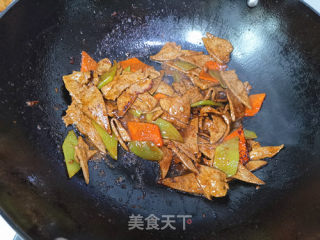 Stir-fried Pork Liver with Lettuce recipe