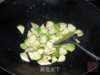 Stir-fried Zucchini with Pork Noodles and Pork recipe