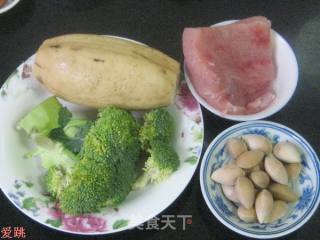 Stir-fried Tenderloin with Lotus Root and Broccoli recipe