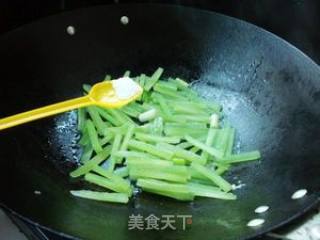 Lettuce Scrambled Egg Shreds recipe