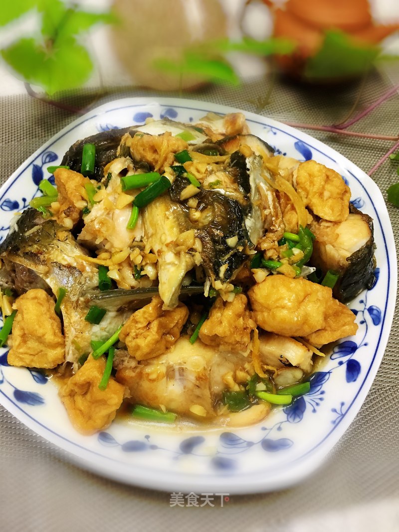 Braised Fish with Soy Bean Soak recipe