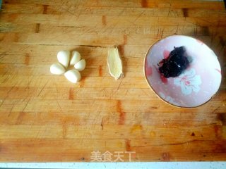 Frozen Tofu and Yuba Pork Belly recipe
