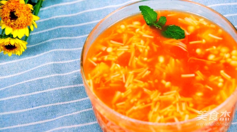 Tomato Enoki Mushroom Soup recipe