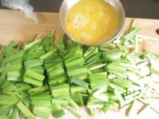 Scrambled Eggs with Leek recipe