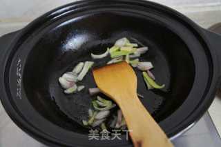 Cabbage and Pork Stewed Wide Noodles recipe