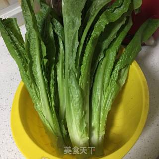 Stir-fried Lettuce Leaves with Garlic recipe