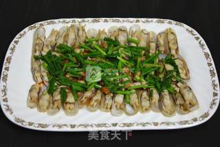 Scallion Razor Clams recipe