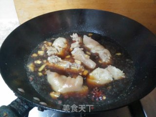 [kelp Stewed Pig's Trotters]-simple Yet Delicious recipe