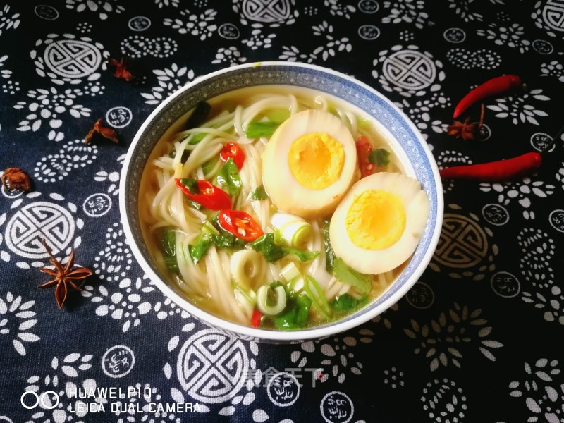 #团圆饭# Chicken Festive Noodle Soup with Braised Egg recipe