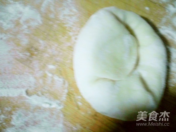 Alkaline Water Choking Noodle Buns recipe