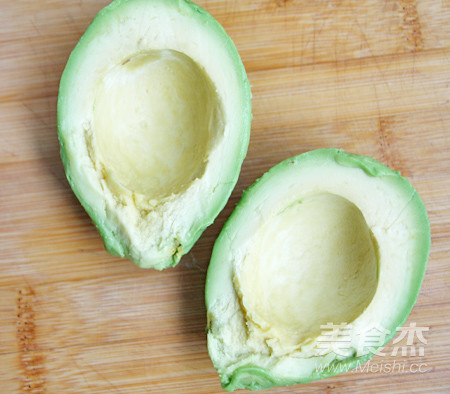 Pasta with Avocado and Shrimp recipe