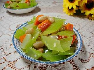Refreshing Small Cold Dish------[cold Peanut and Celery] recipe