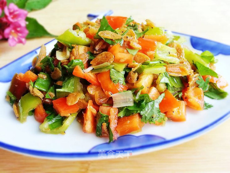 Classic Home-cooked Meals-peppers Mixed with Shrimp Skin recipe