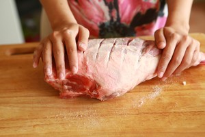 Roast Leg of Lamb with Cumin Garlic recipe