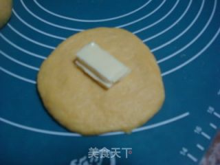 Okara's Mood for Love-pumpkin Okara Cheese Bread recipe