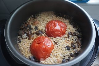 Tomato Eight Treasure Rice recipe