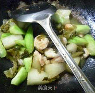 Stir-fried Double Melon with Sauerkraut and Shrimp recipe