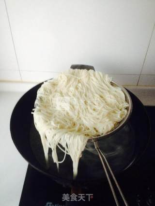 Three Silk Fried Noodles recipe