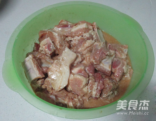 Lotus Root Spare Ribs with Tomato Sauce recipe