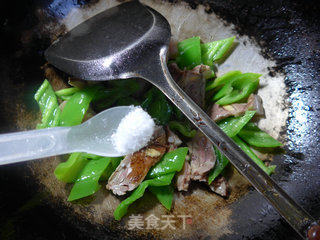 Stir-fried Lamb with Hot Pepper recipe