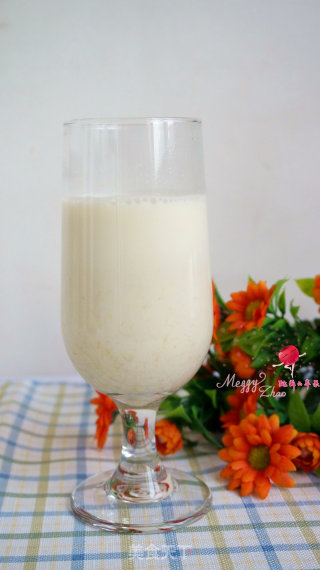 Soy Milk with Soybeans, Peanuts, Wheat Kernels recipe