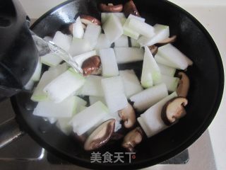 Grilled Winter Melon with Shiitake Mushrooms recipe