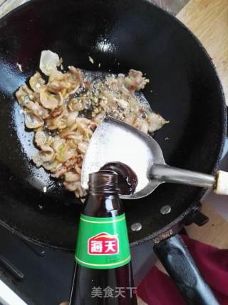 Stir-fried Pork Belly with Fresh Mushrooms recipe