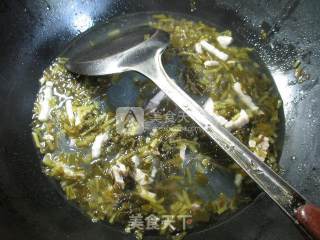 Boiled Vermicelli with Shredded Pork and Pickled Vegetables recipe