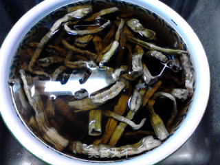Soaked Dried Bamboo Shoots recipe