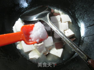 Spicy Duck Blood Tofu Soup recipe