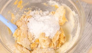 [egg Yolk and Quicksand Dumplings] Lantern Festival, Something Different to Eat recipe