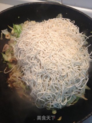 Three Fresh Fried Noodles recipe