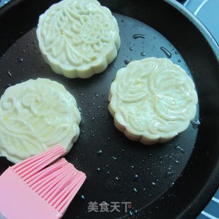 Bean Paste Mooncakes recipe