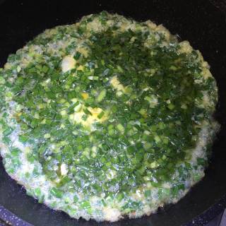 Fried Eggs with Leek recipe