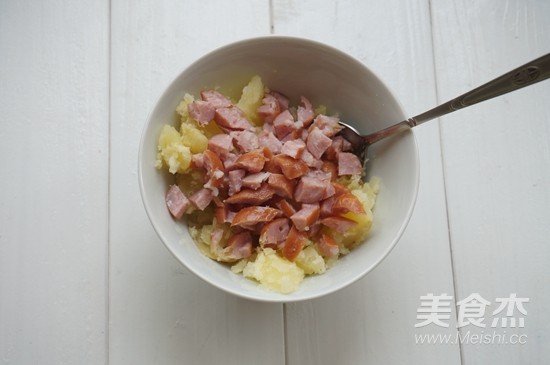 Sausage Baked Potatoes recipe