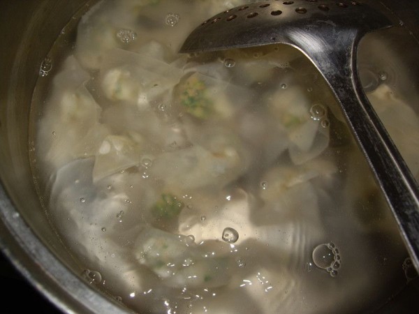 Pork Shepherd's Purse Wonton recipe