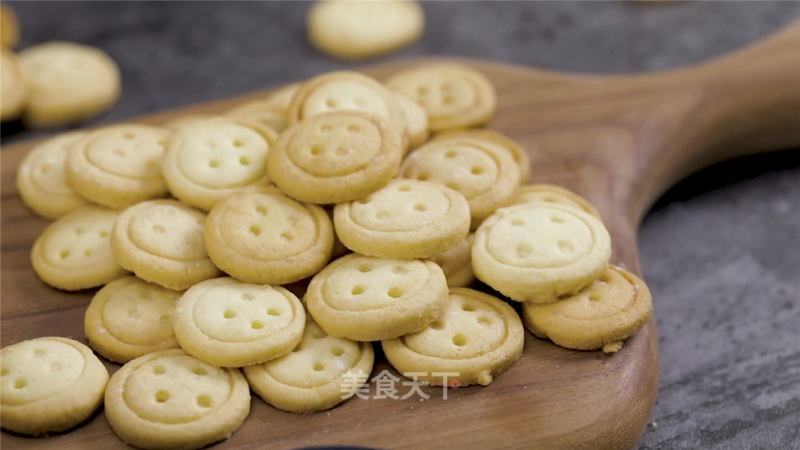 Quick Snacks: Button Biscuits recipe