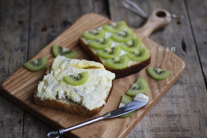 Durian Open Sandwich recipe