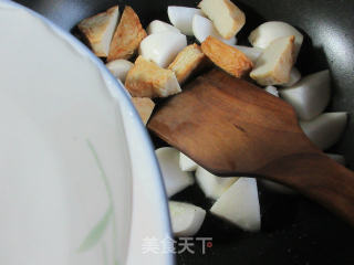 Fish Tofu with Grilled Radish recipe